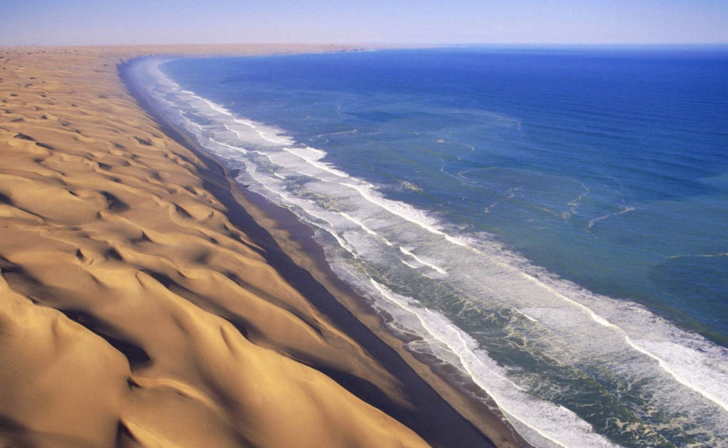 skeleton coast